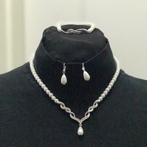 Perfect gift for bridesmaids!